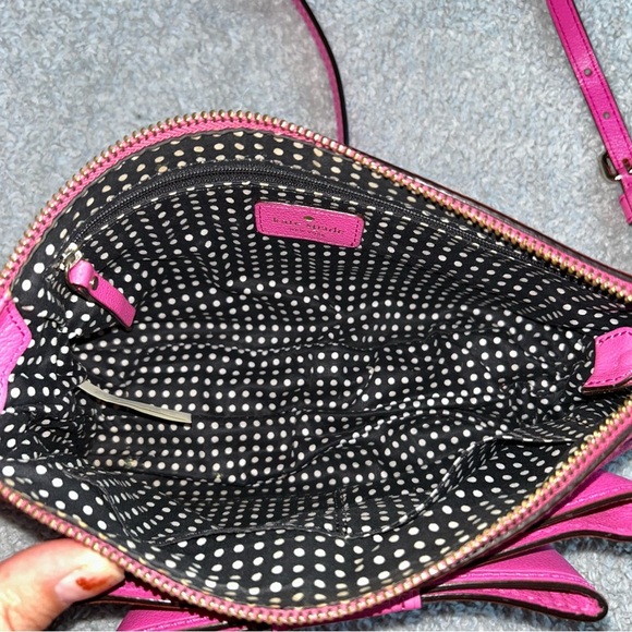 Kate Spade Vibrant Pink Crossbody Bag with Bow Accent - Picture 7 of 12